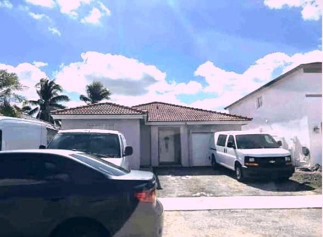 14260 SW 176th Terrace, Miami, FL 33177