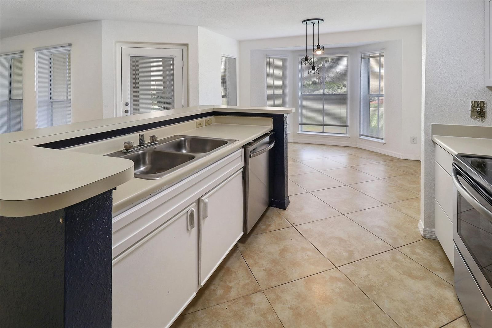 777 Riverside Drive #1516, Coral Springs, FL 33071 photo 5