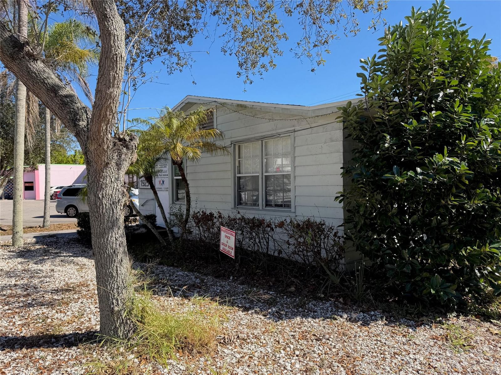 1925 20th Street, Vero Beach, FL 32960 photo 2
