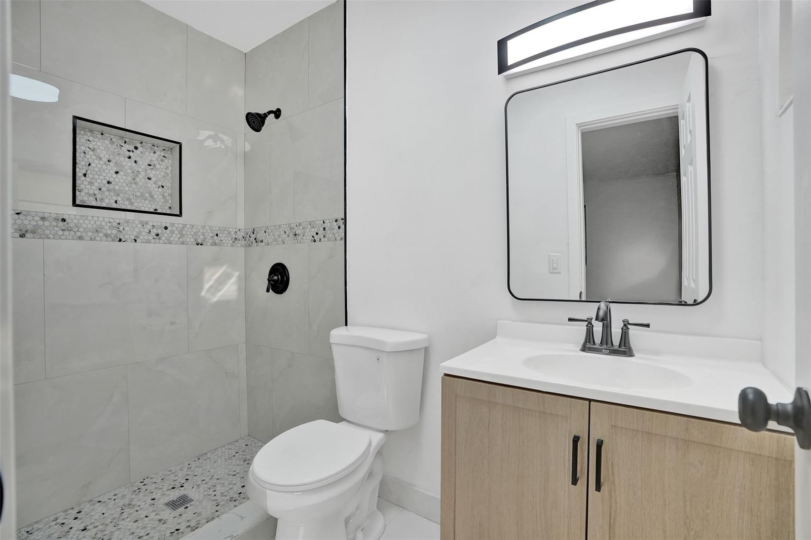 4430 NW 22nd Street, Lauderhill, FL 33313 photo 4