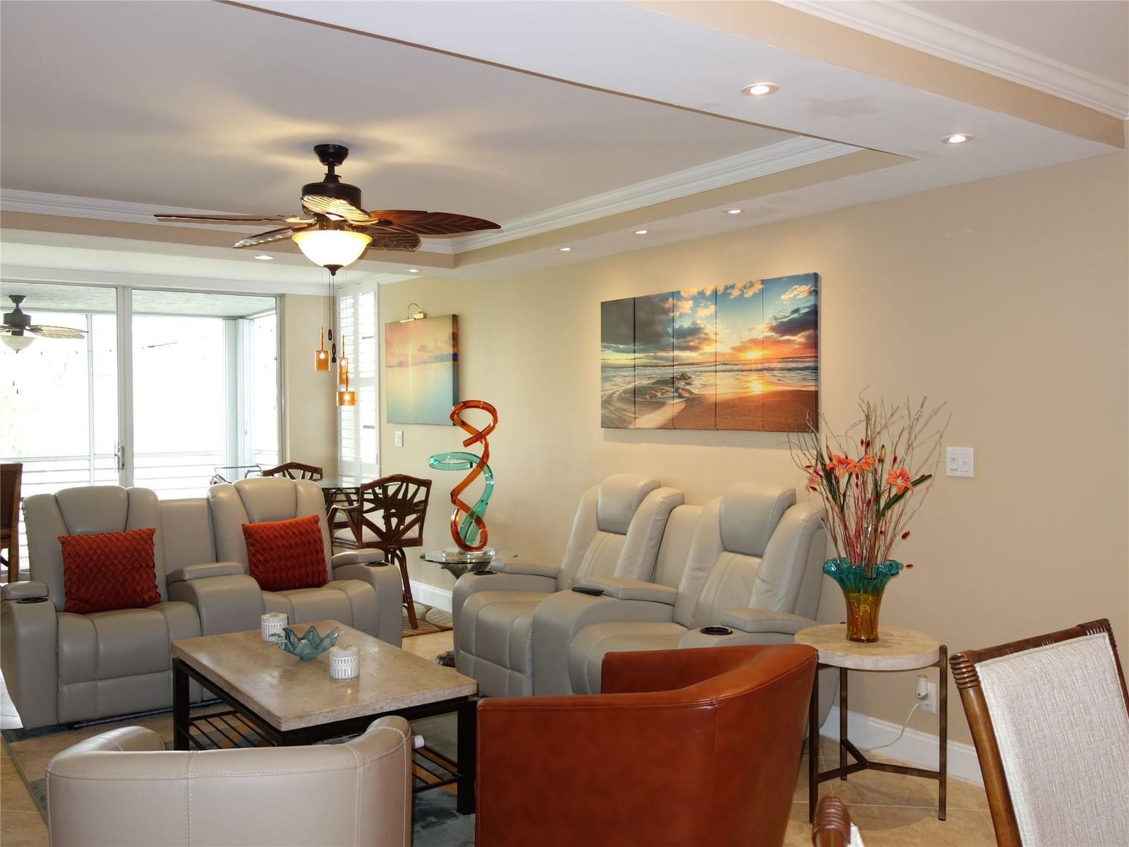 625 Oaks Drive #302, Pompano Beach, FL 33069 photo 3