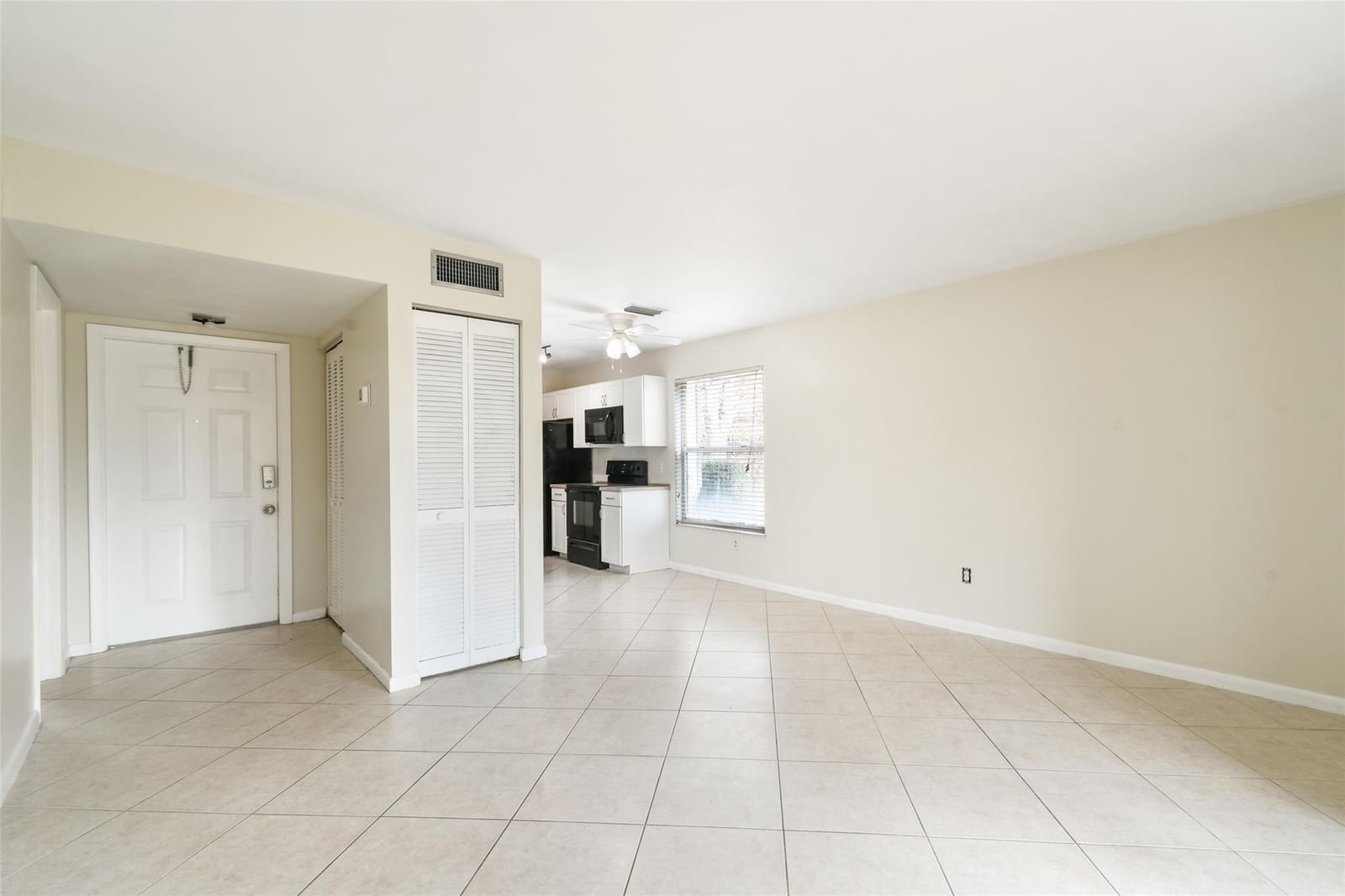 8163 SE Croft Circle #C-5, Hobe Sound, FL 33455 photo 5
