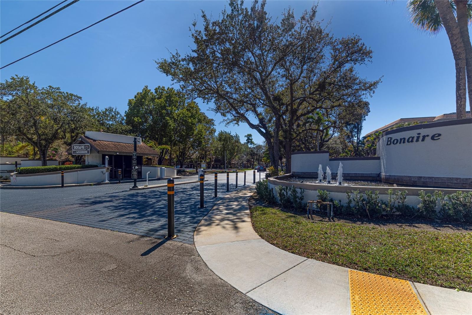 7653 NW 79th Avenue #114, Tamarac, FL 33321 photo 4
