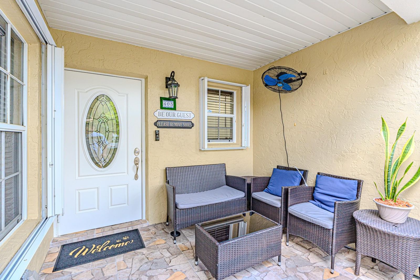 405 Maplewood Drive #405, Greenacres, FL 33415 photo 4