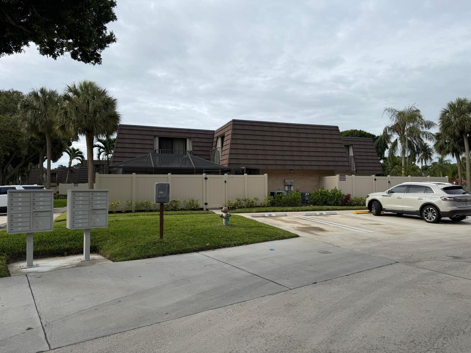7622 N 76th Way #200, West Palm Beach, FL 33407 photo 3