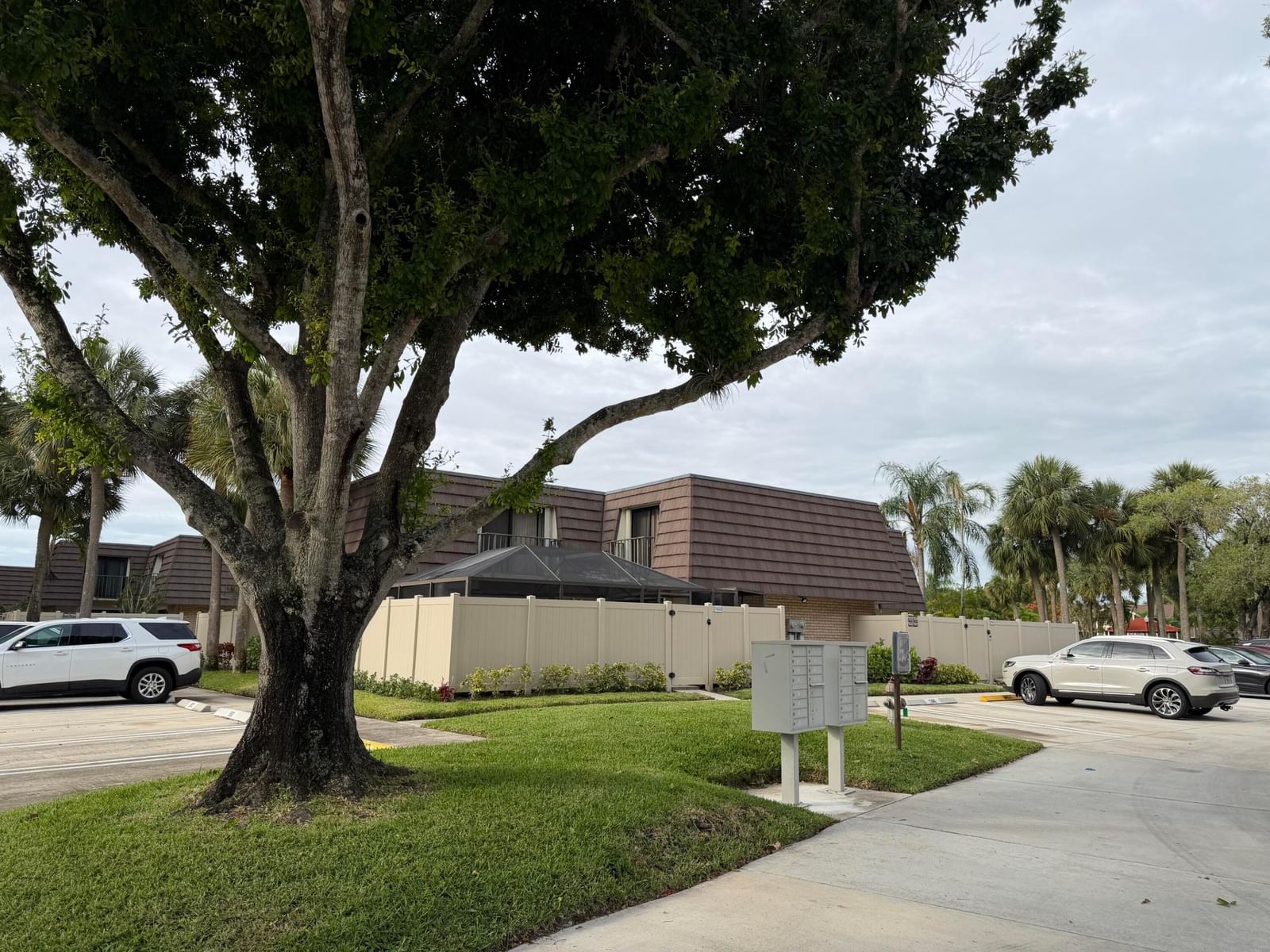 7622 N 76th Way #200, West Palm Beach, FL 33407 photo 4