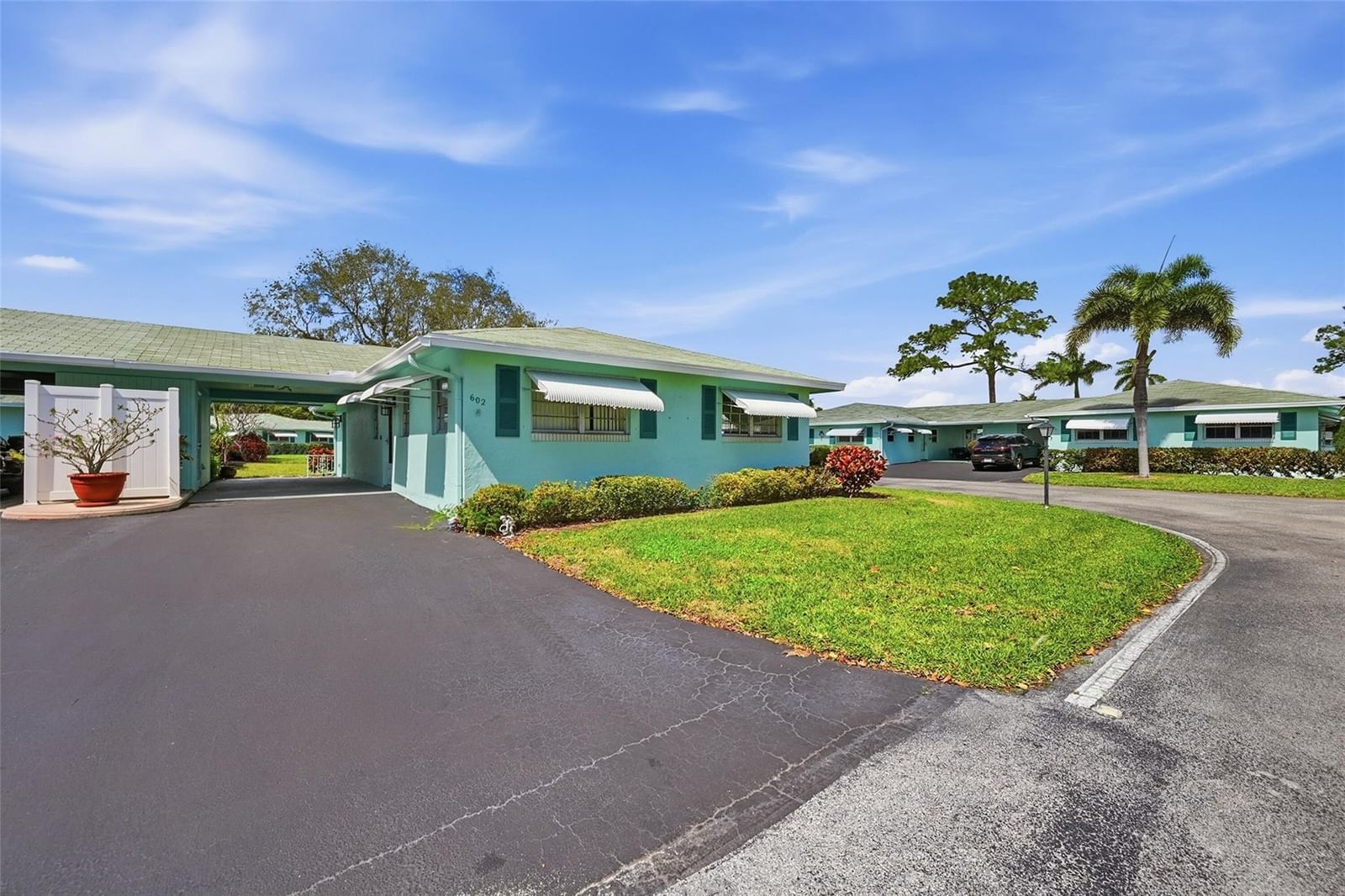602 Hummingbird Lane #602, Delray Beach, FL 33445 photo 2