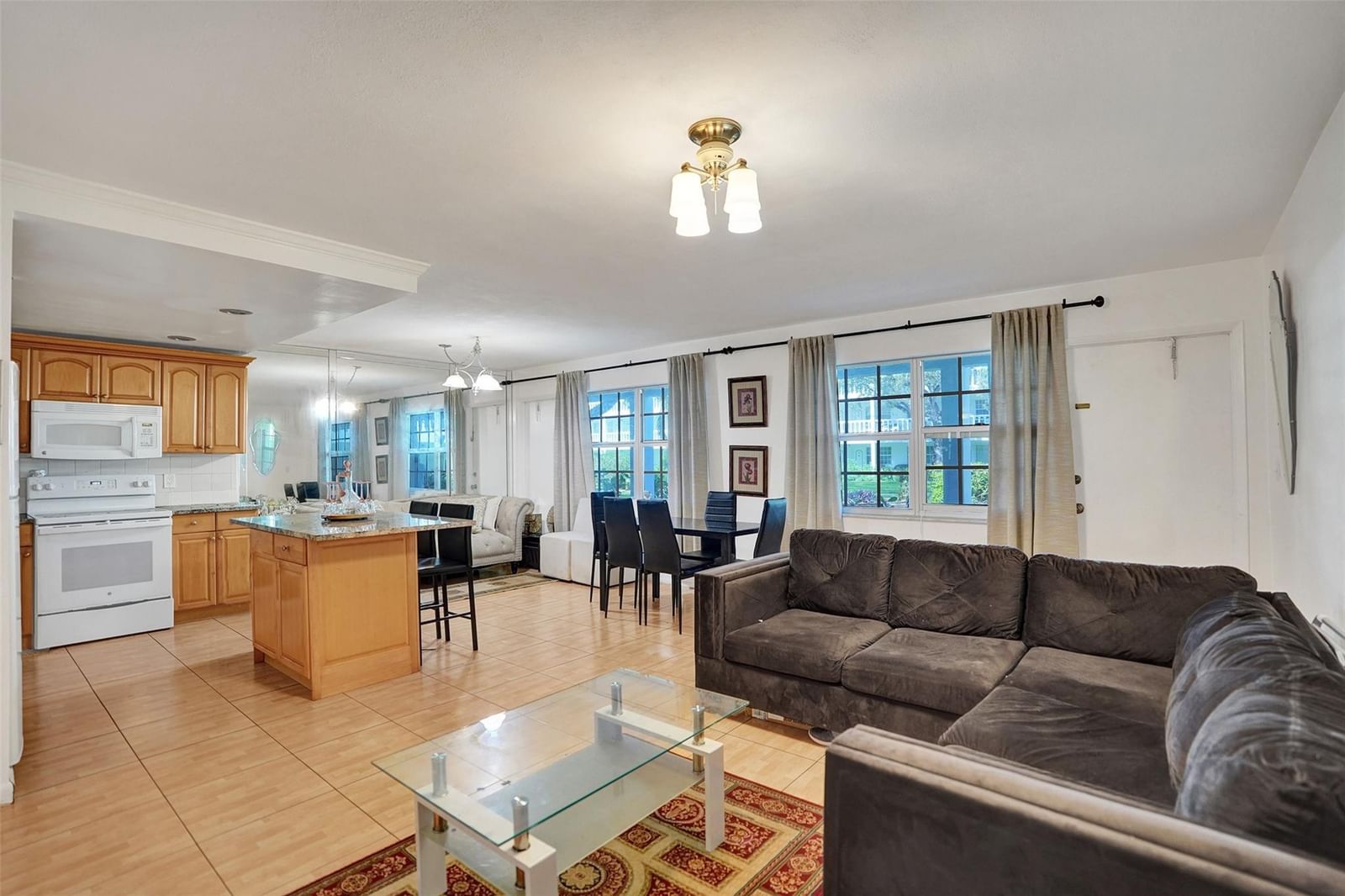 5208 NE 24th Terrace #F118, Fort Lauderdale, FL 33308 photo 2