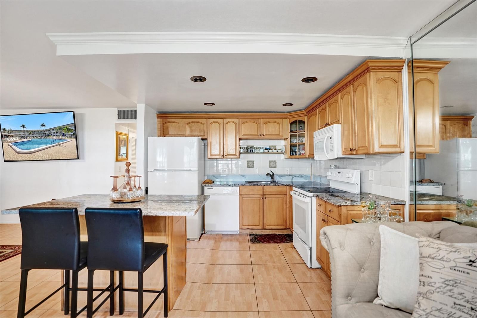 5208 NE 24th Terrace #F118, Fort Lauderdale, FL 33308 photo 5