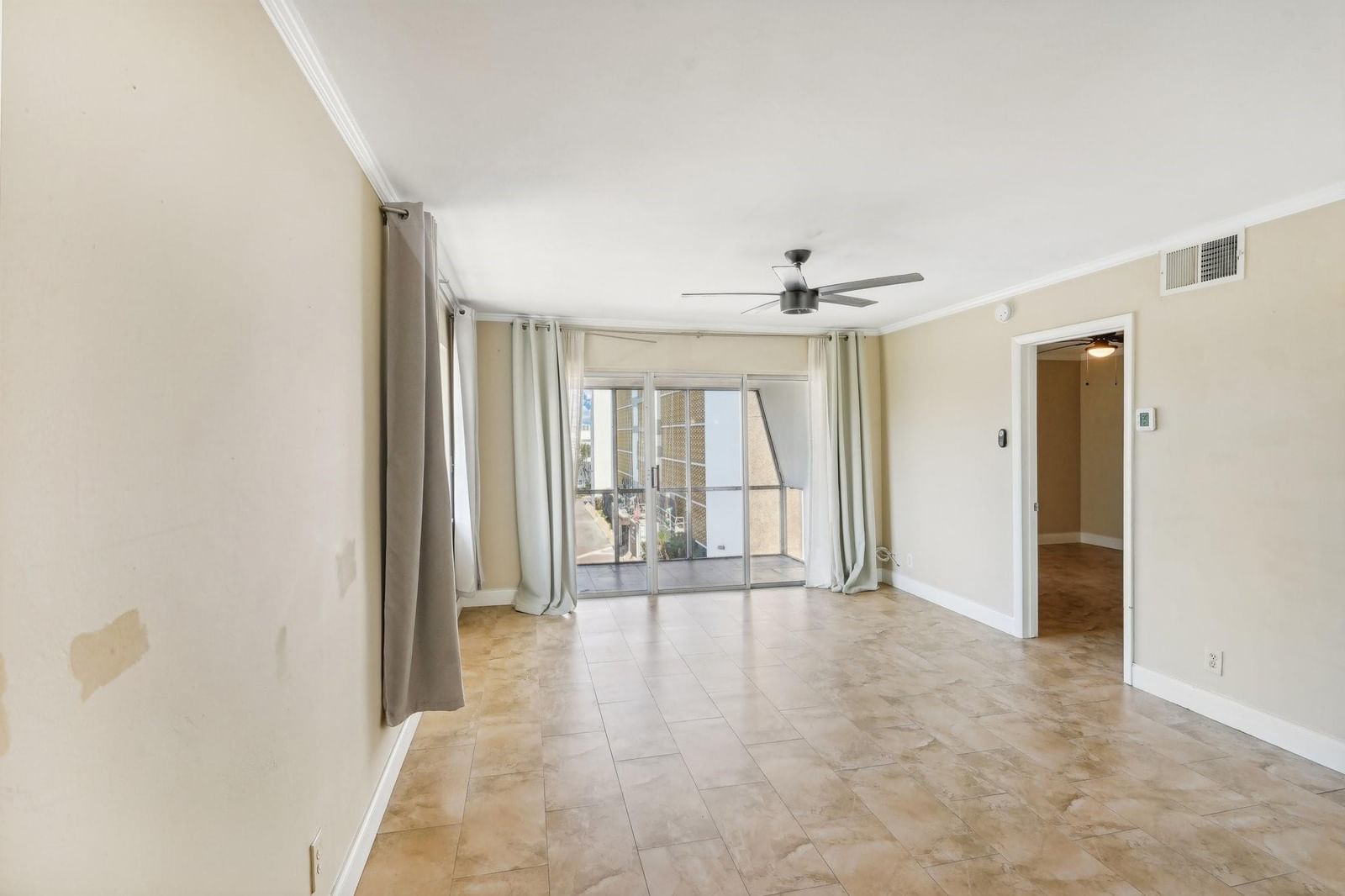 3040 NE 16th Avenue #402, Oakland Park, FL 33334 photo 4