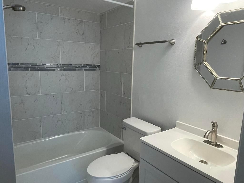 2203 Northlake Drive #2203, Sanford, FL 32773 photo 4