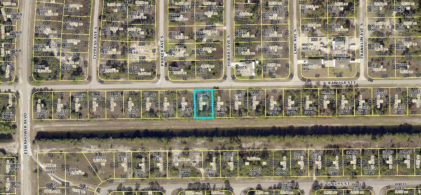 1018 Kanuga Street E, Lehigh Acres, FL 33974 photo 2