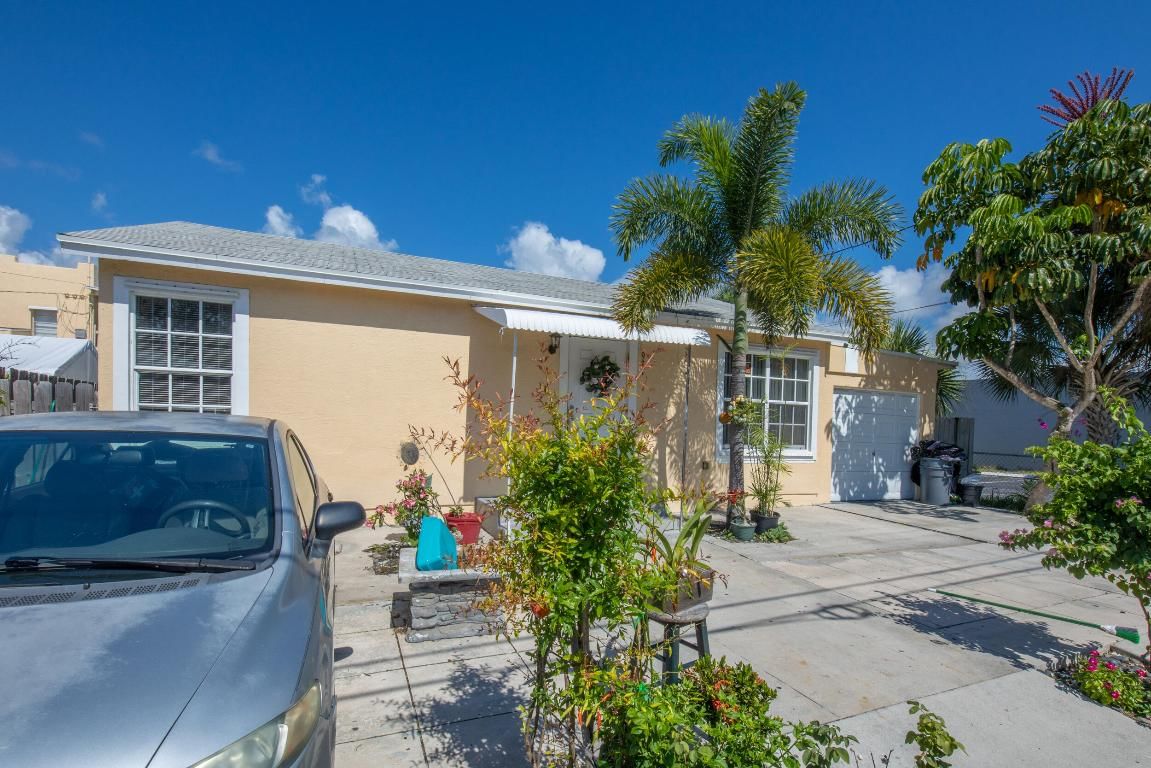 922 S Dixie Highway, Lake Worth Beach, FL 33460 photo 5