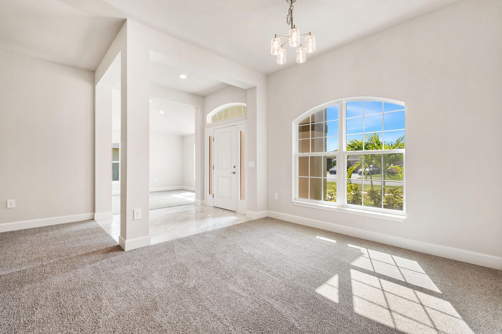 8746 Waterstone Boulevard, Fort Pierce, FL 34951 photo 3