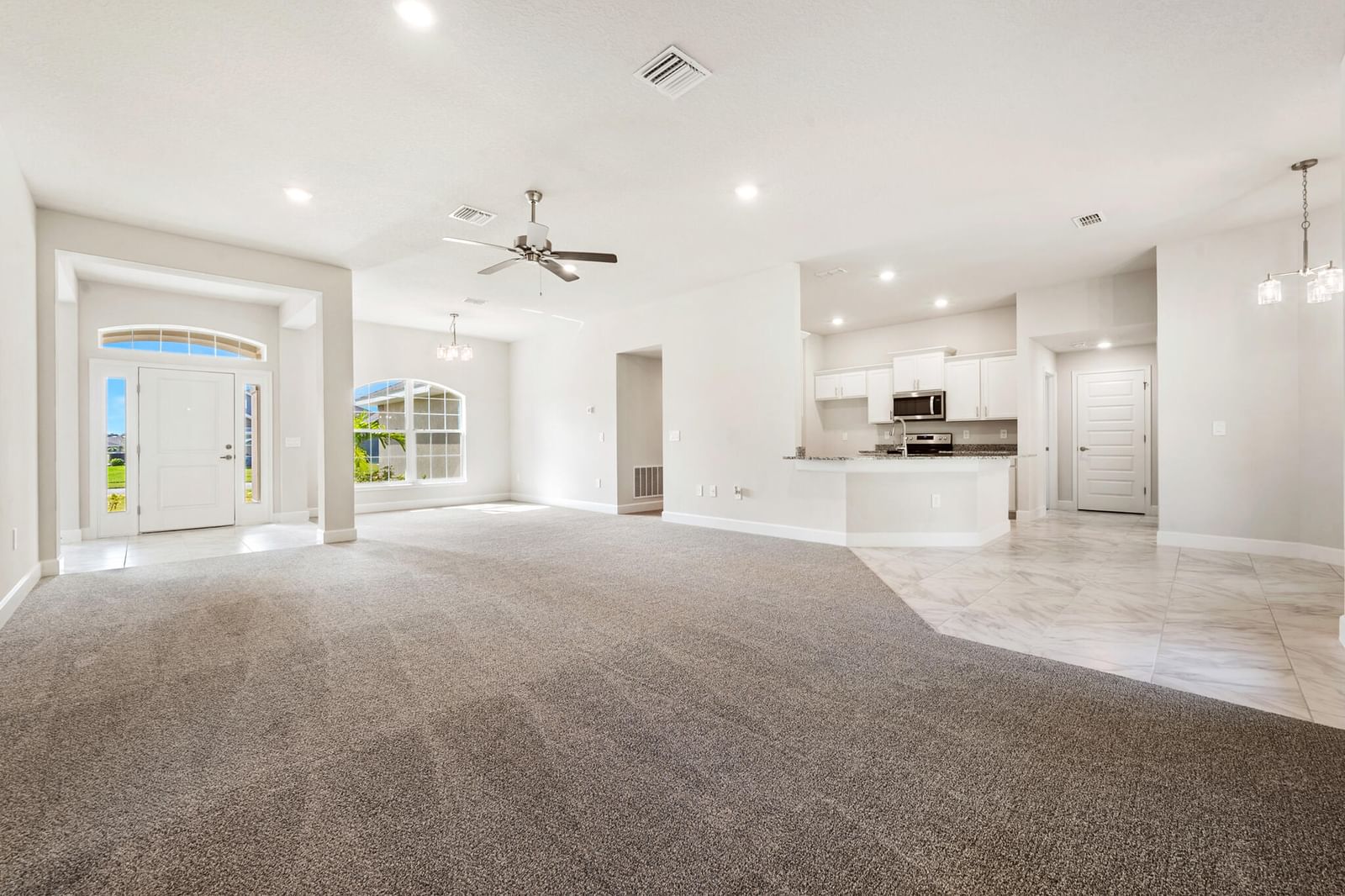 8746 Waterstone Boulevard, Fort Pierce, FL 34951 photo 5