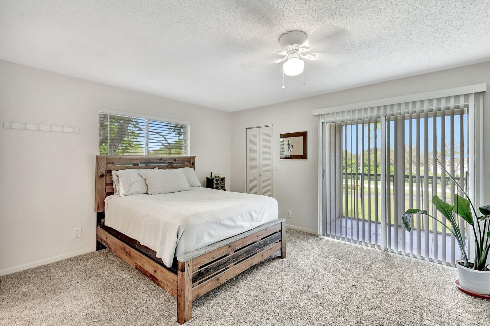 7185 Huntington Lane #301, Delray Beach, FL 33446 photo 4
