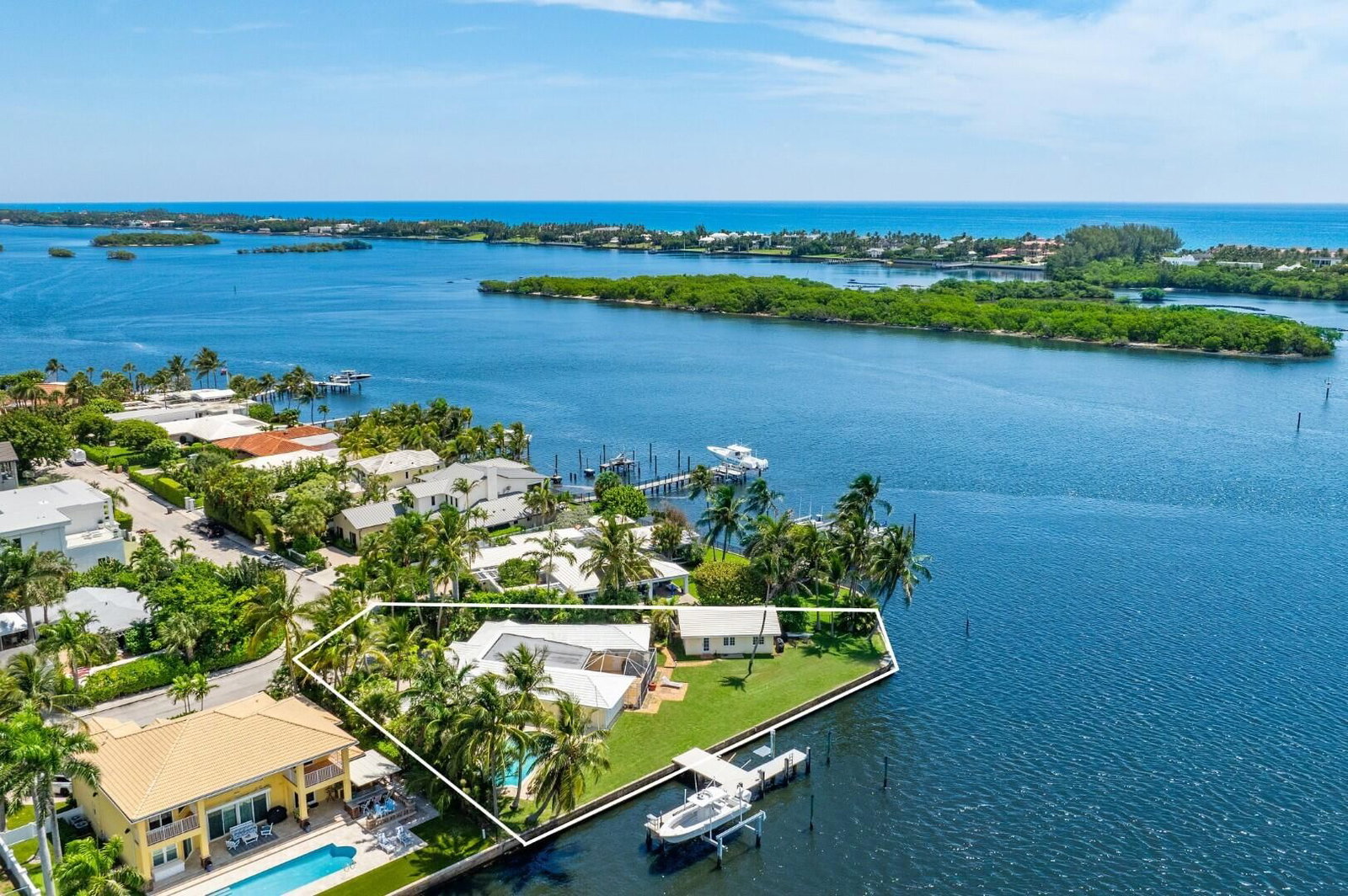 8026 Flagler Court, West Palm Beach, FL 33405 photo 4