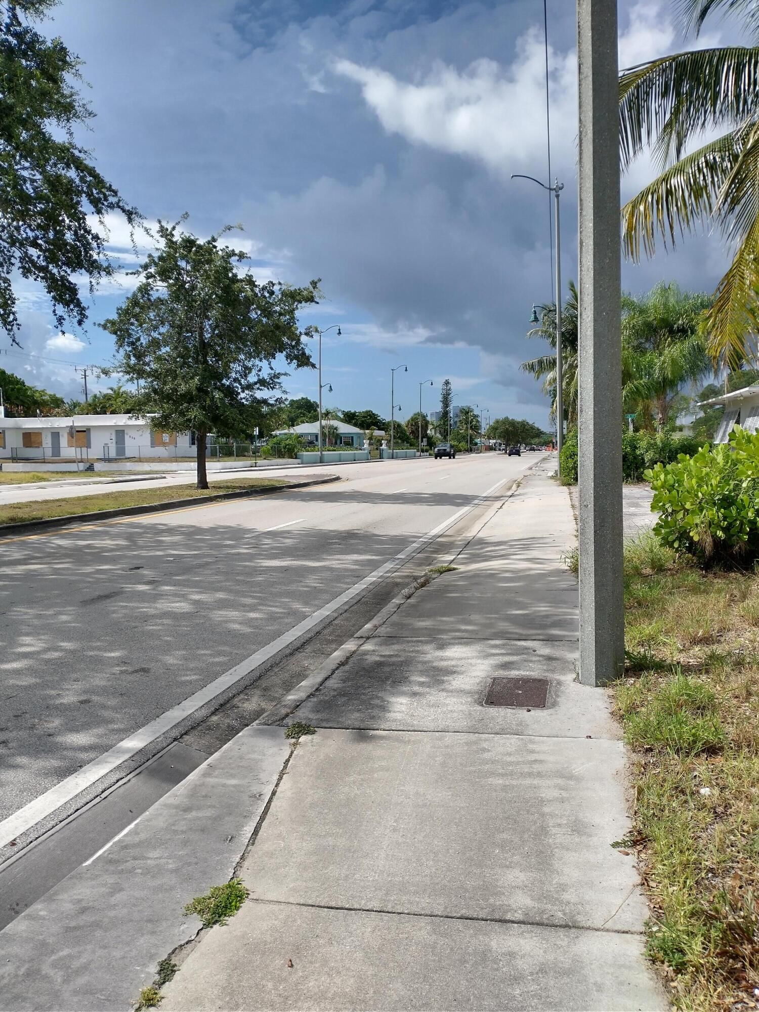 2907 Broadway Avenue, West Palm Beach, FL 33407 photo 3