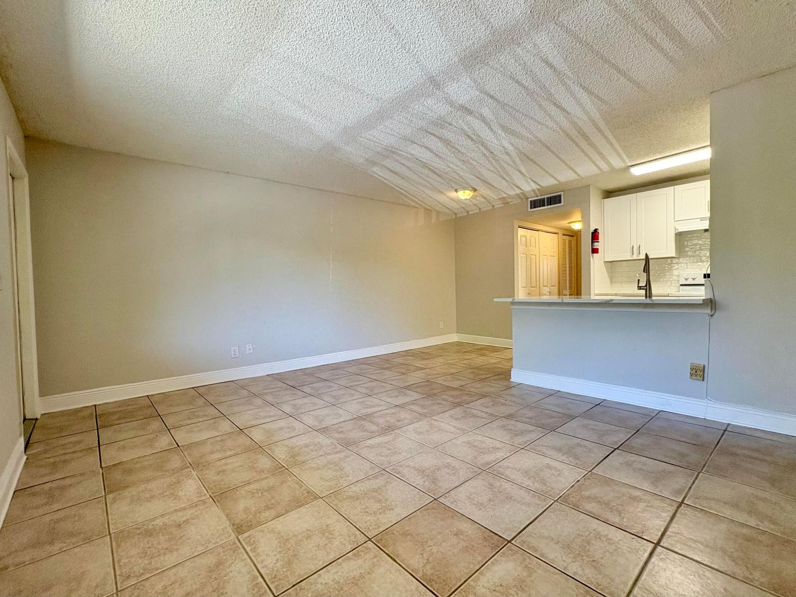 1830 W Meadows Circle #1830, Boynton Beach, FL 33436 photo 4