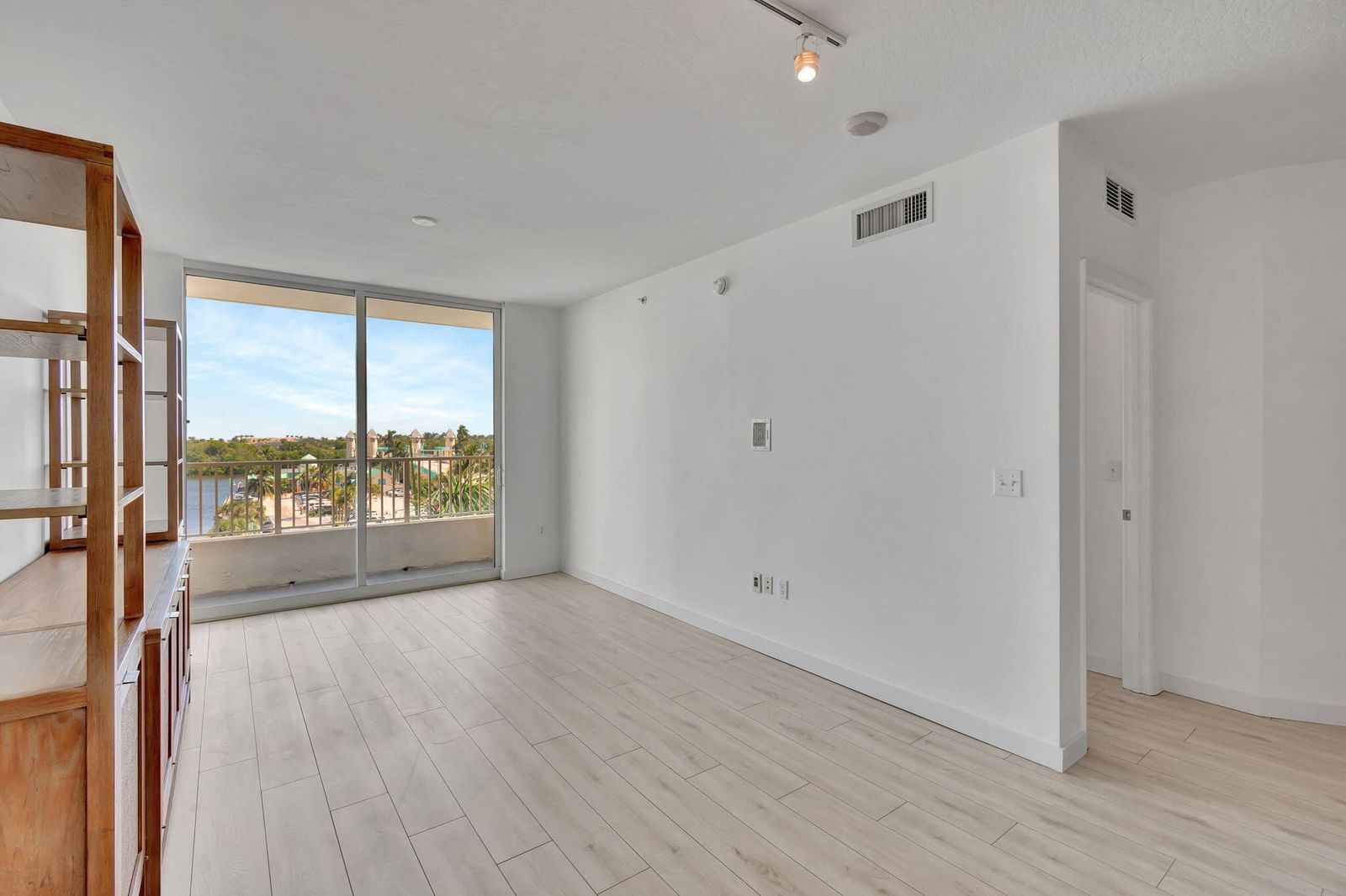 100 NE 6th Street #505, Boynton Beach, FL 33435 photo 3