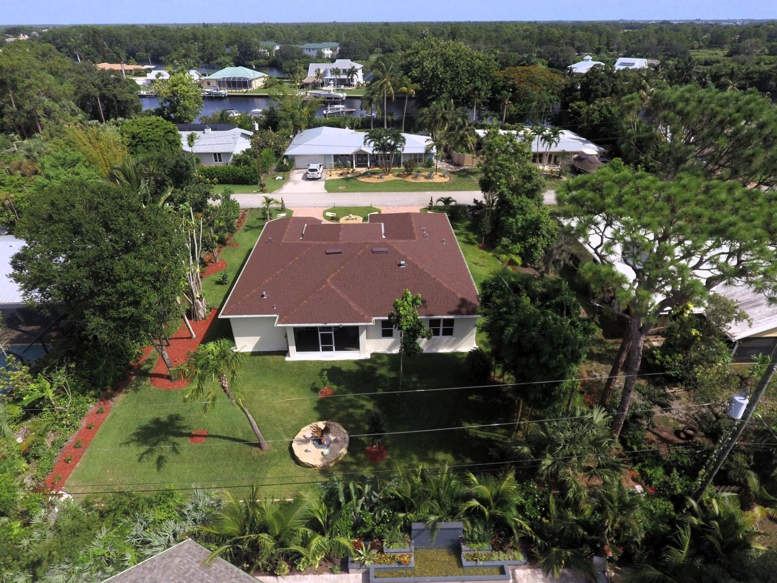 567 SW Hidden River Avenue, Palm City, FL 34990 photo 3