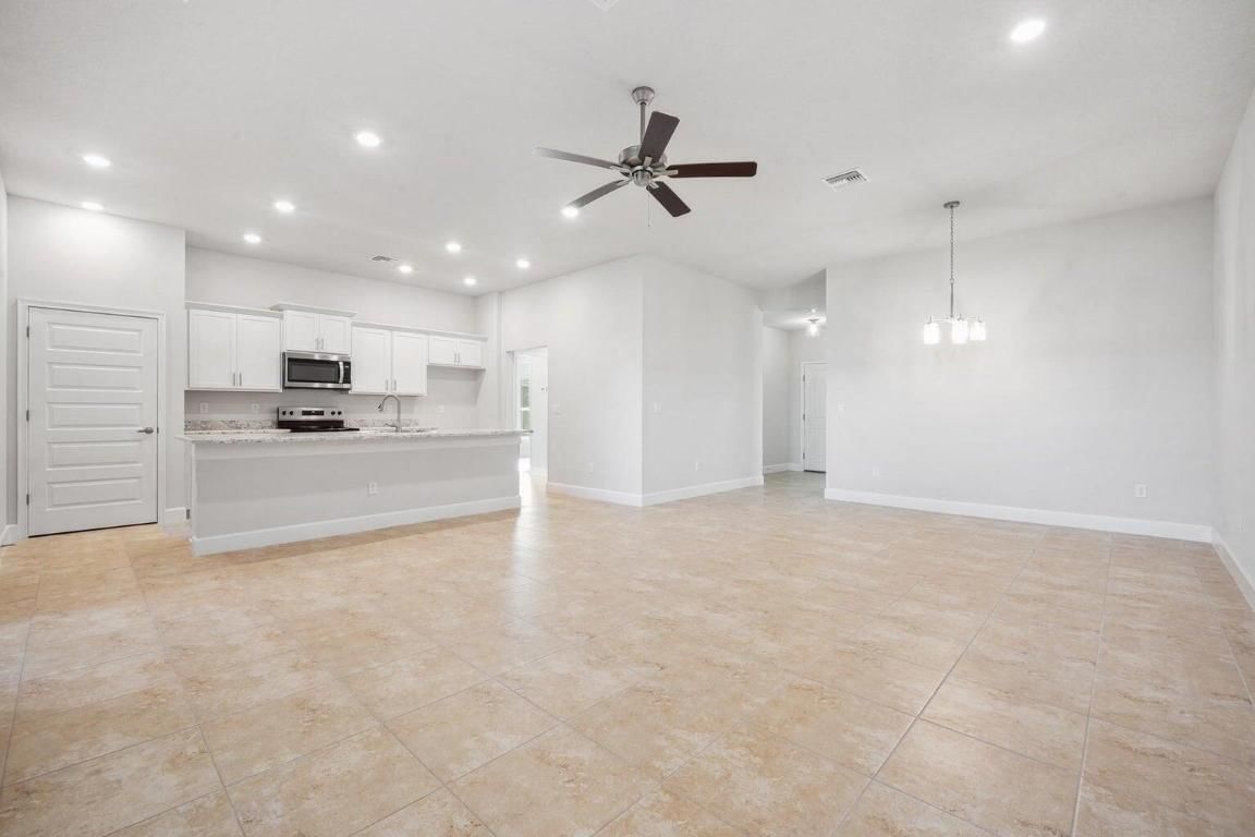 5112 Modeno Street, Fort Pierce, FL 34951 photo 3