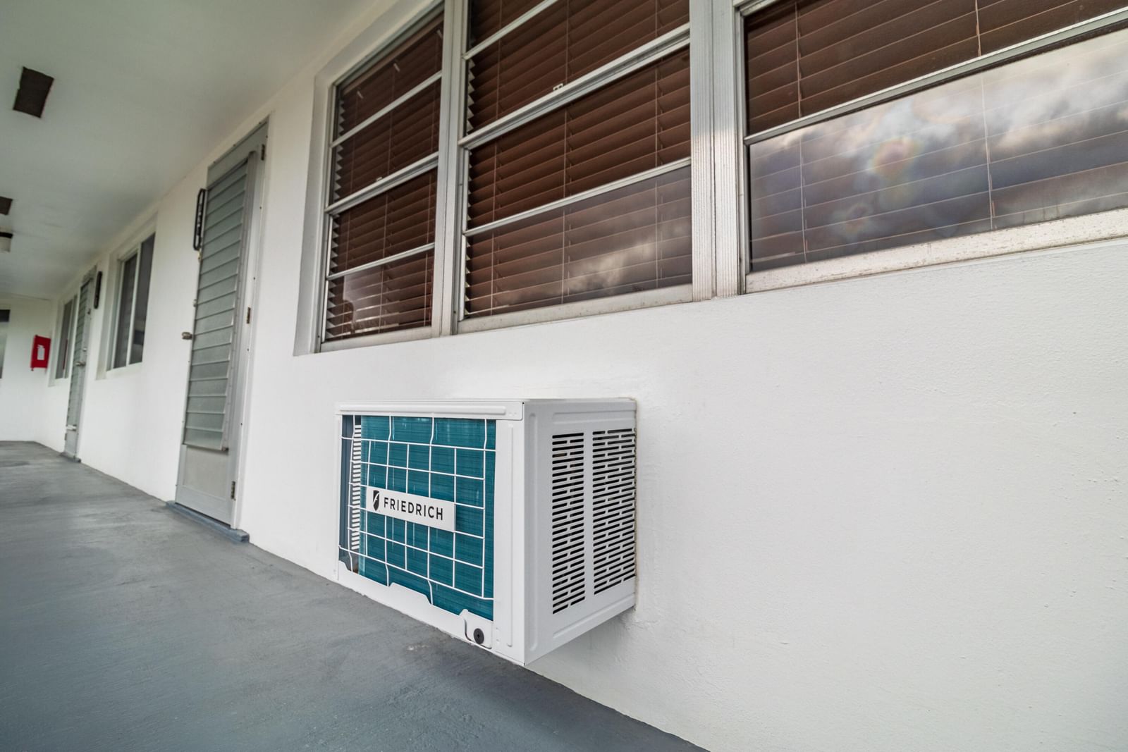 120 Northampton #F, West Palm Beach, FL 33417 photo 2