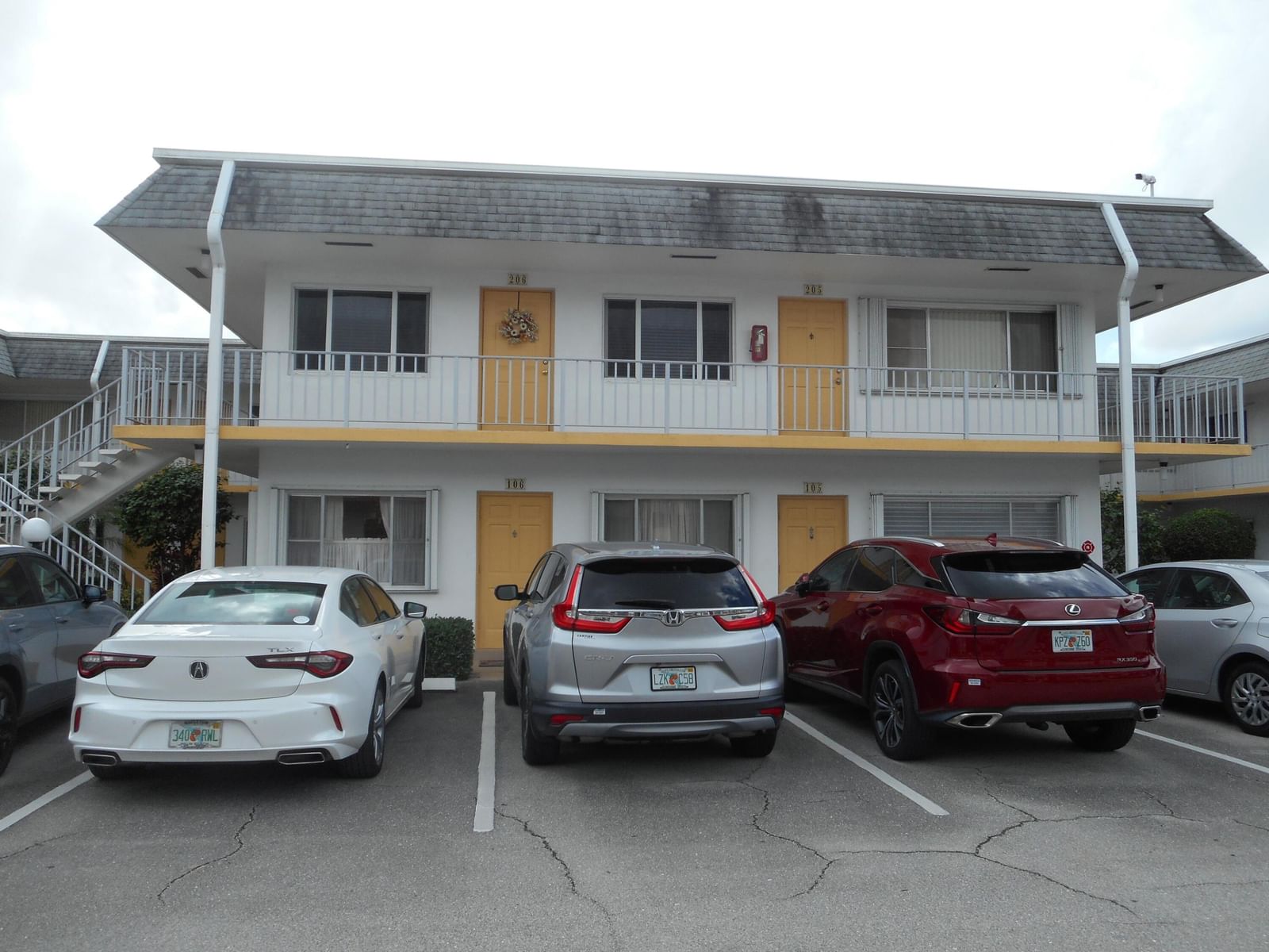 3322 Cynthia Lane #106, Lake Worth Beach, FL 33461 photo 2