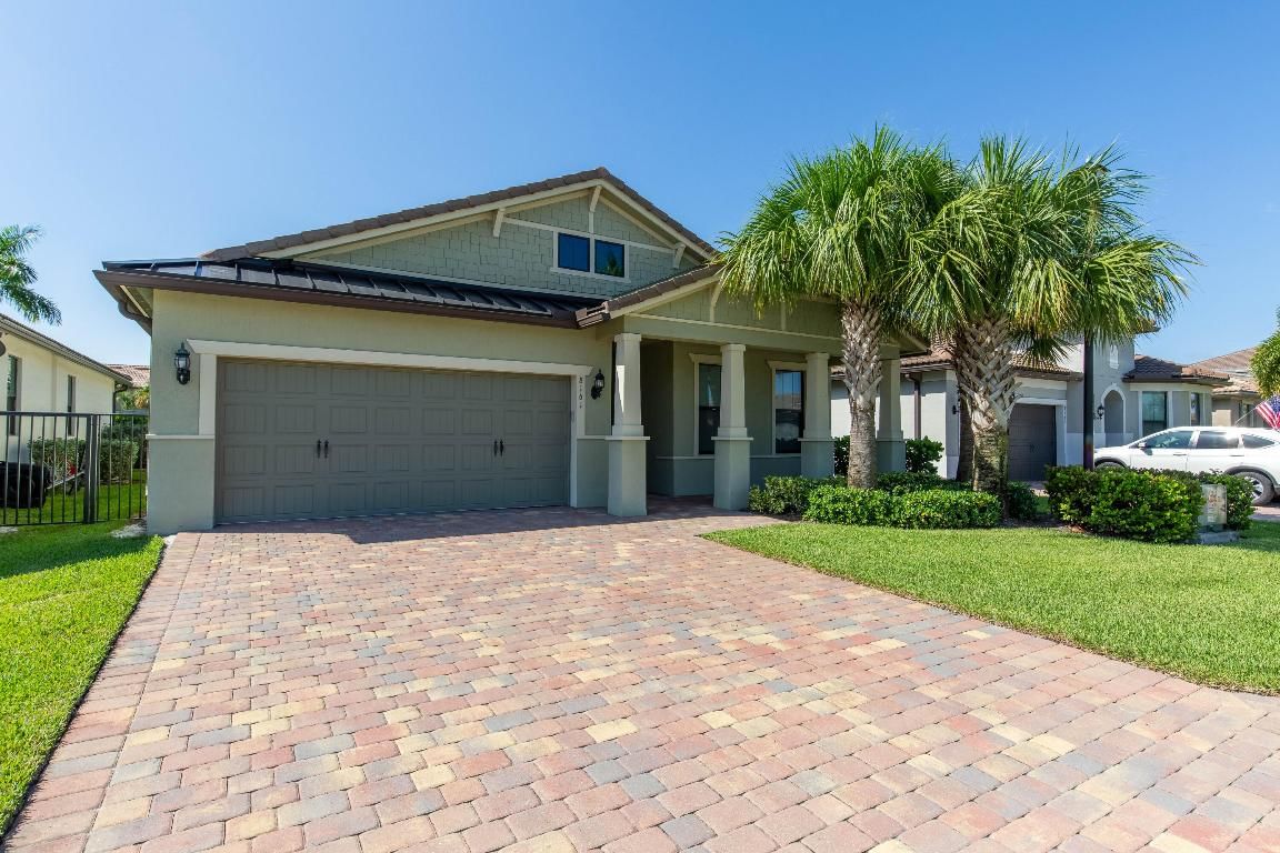 8161 Hanoverian Drive, Lake Worth, FL 33467 photo 2