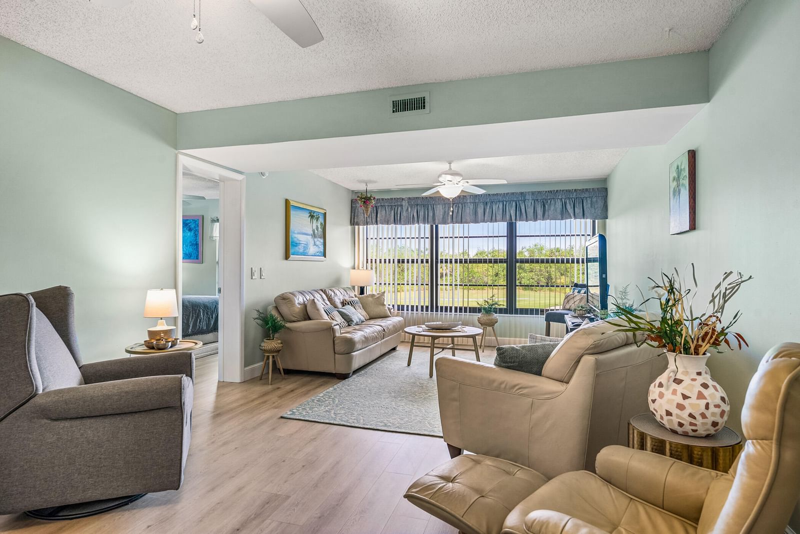 28 Plantation Drive #204, Vero Beach, FL 32966 photo 3