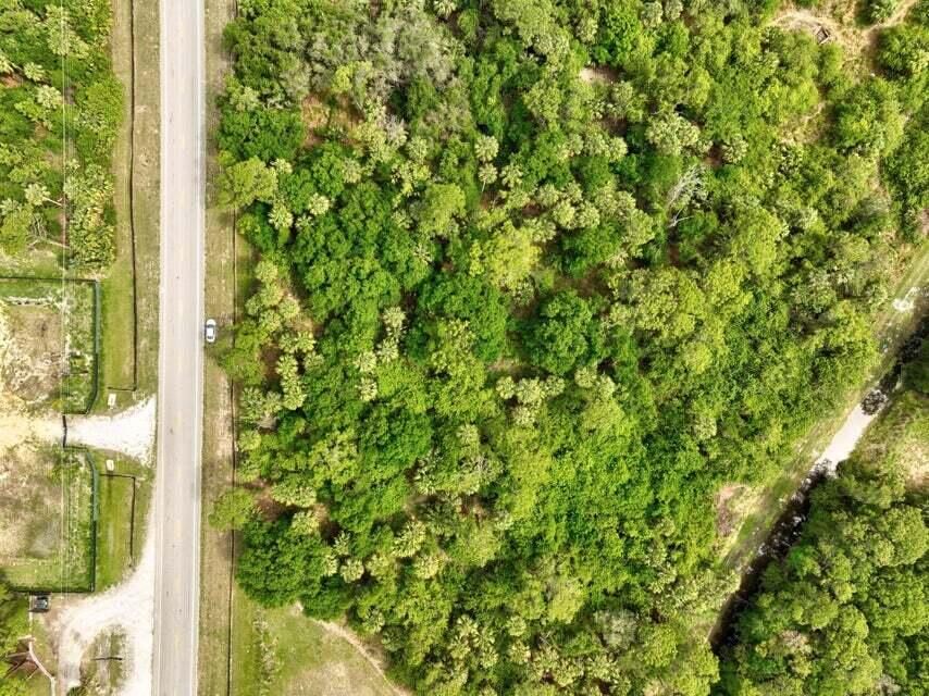 2357 NW 32 Drive, Okeechobee, FL 34972 photo 2