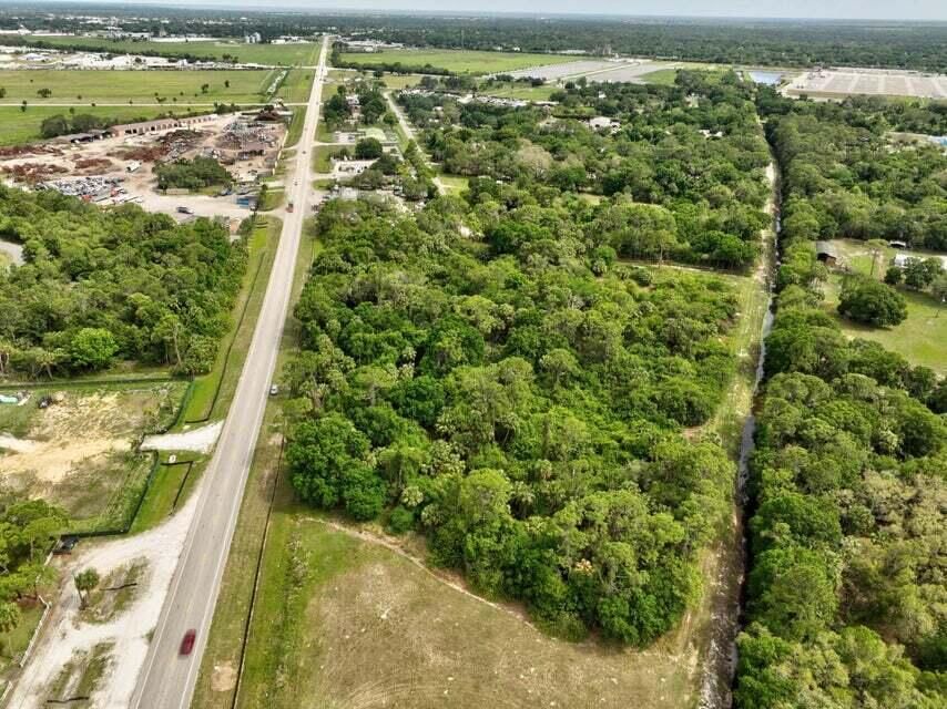 2357 NW 32 Drive, Okeechobee, FL 34972 photo 3