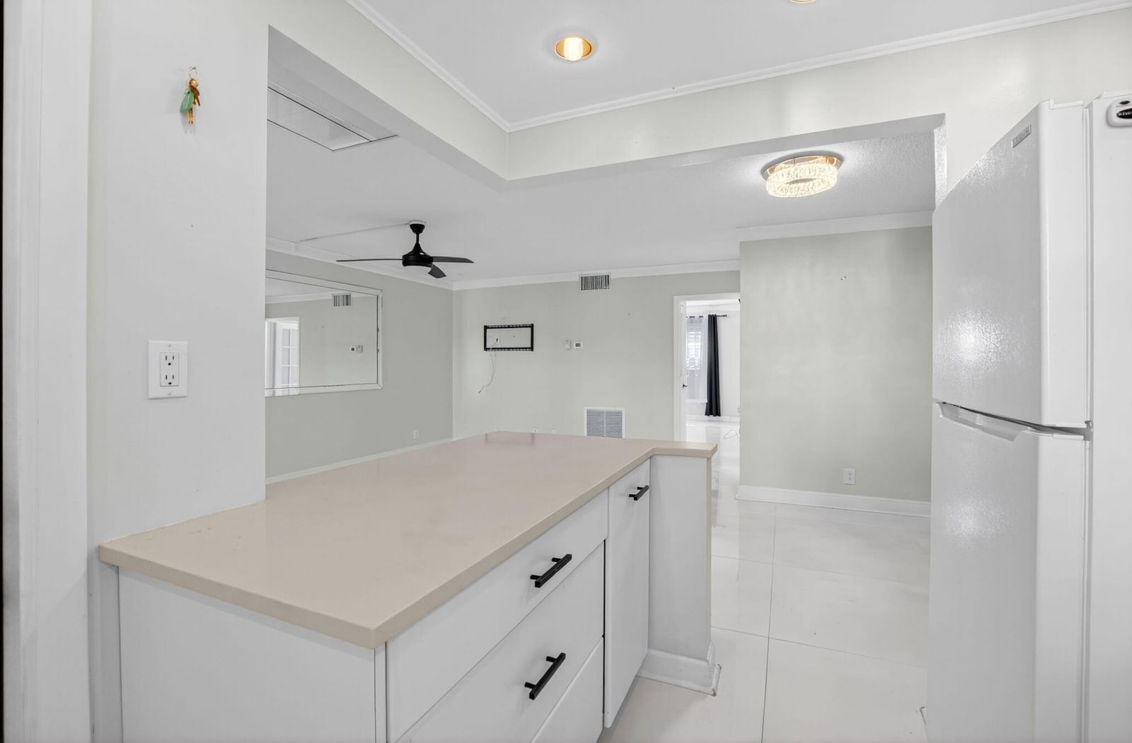 808 SE 7th Street #107, Deerfield Beach, FL 33441 photo 3