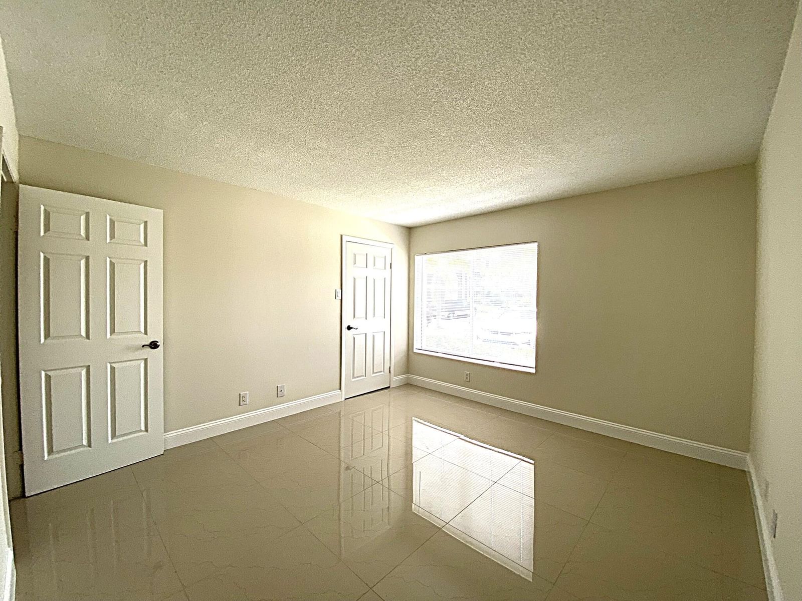 815 W Boynton Beach Boulevard #7-102, Boynton Beach, FL 33426 photo 2