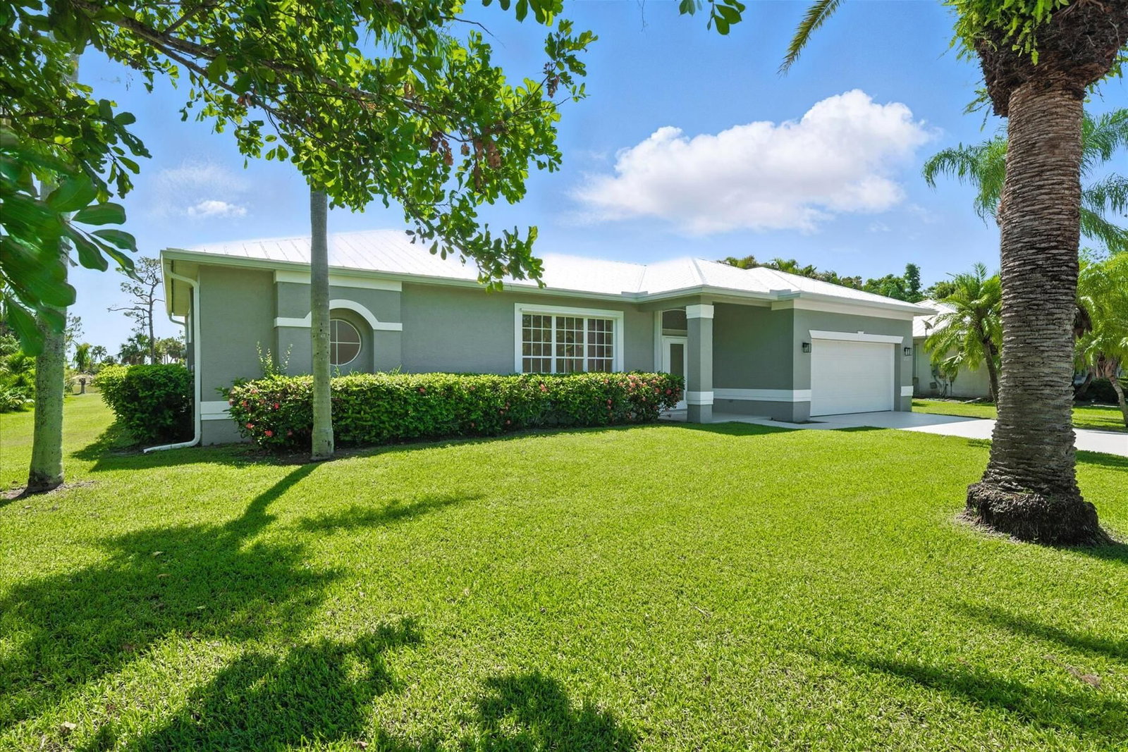 2781 SE Bluem Way, Port St Lucie, FL 34952 photo 2