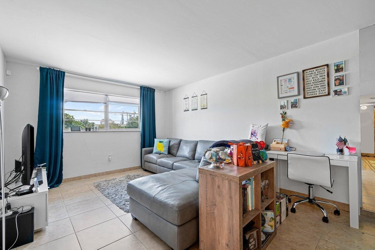 600 SW 2nd 2390 Avenue #2390, Boca Raton, FL 33432 photo 2