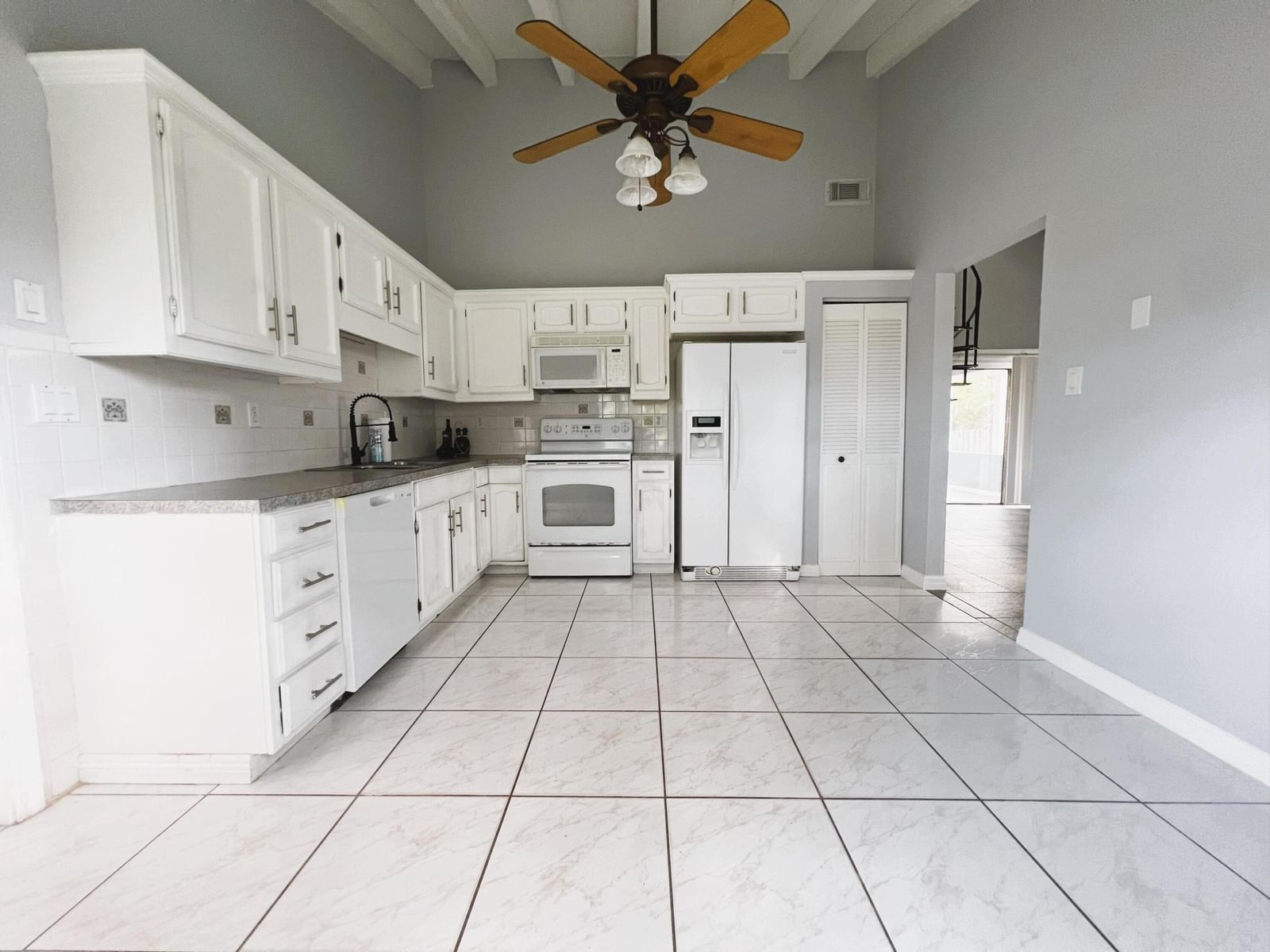 1514 SW Mercedes Avenue, Port St Lucie, FL 34953 photo 3
