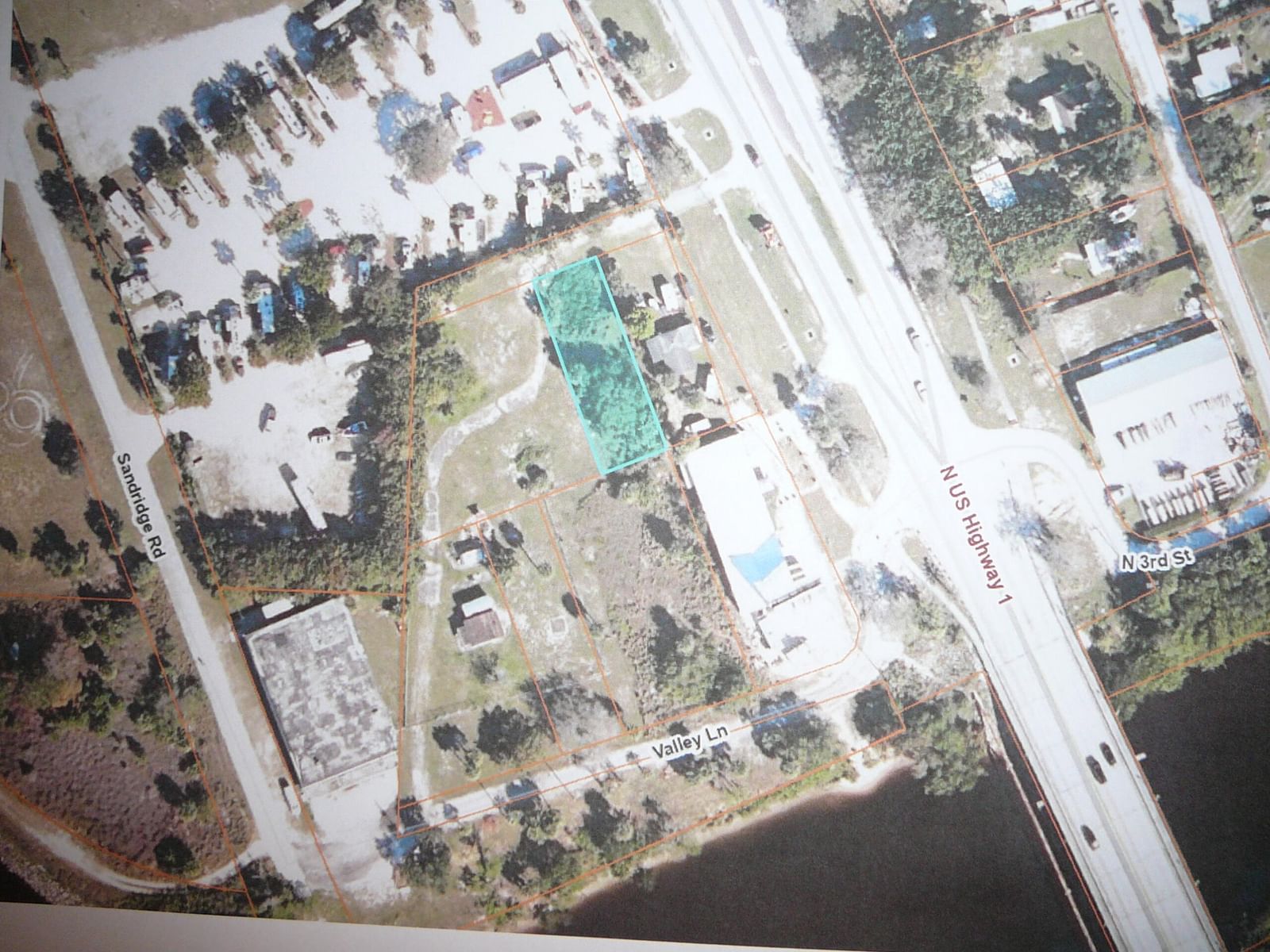 904 Valley Lane, Fort Pierce, FL 34946 photo 2