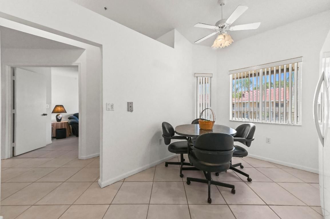 5952 Regal Glen Drive #207, Boynton Beach, FL 33437 photo 3