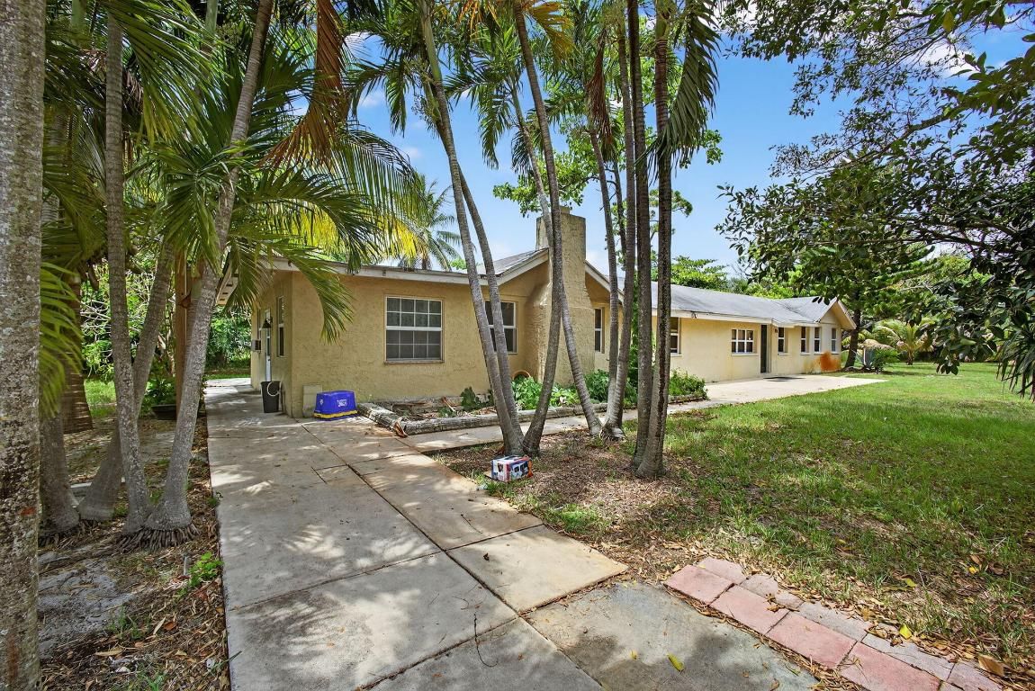 129 Fleming Avenue, Greenacres, FL 33463 photo 4