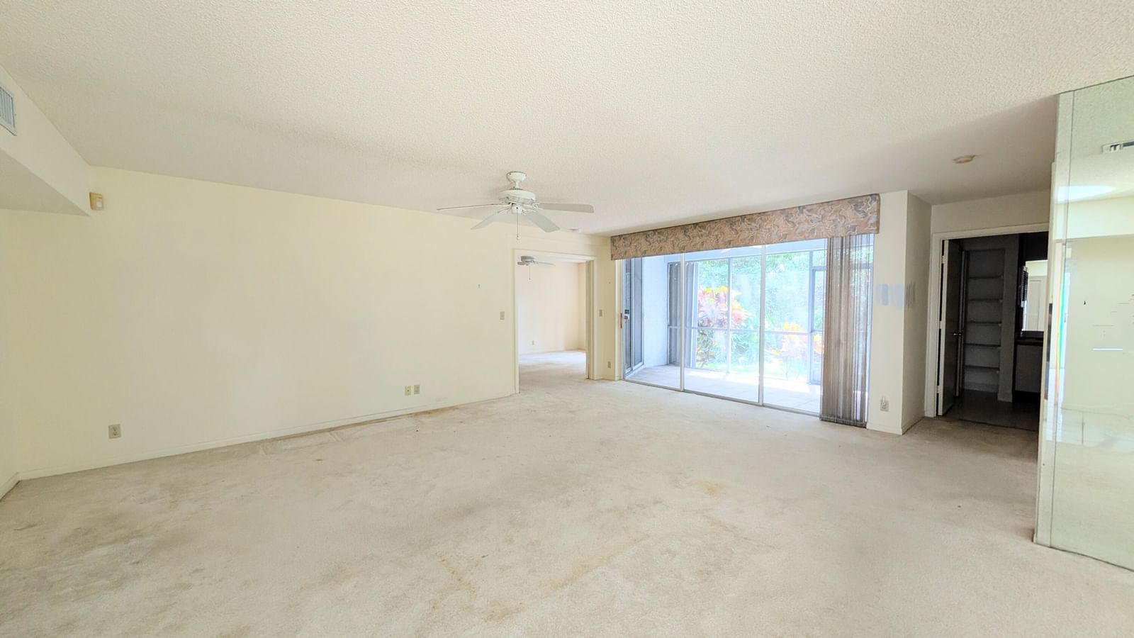 9746 Nickels Boulevard #104, Boynton Beach, FL 33436 photo 2