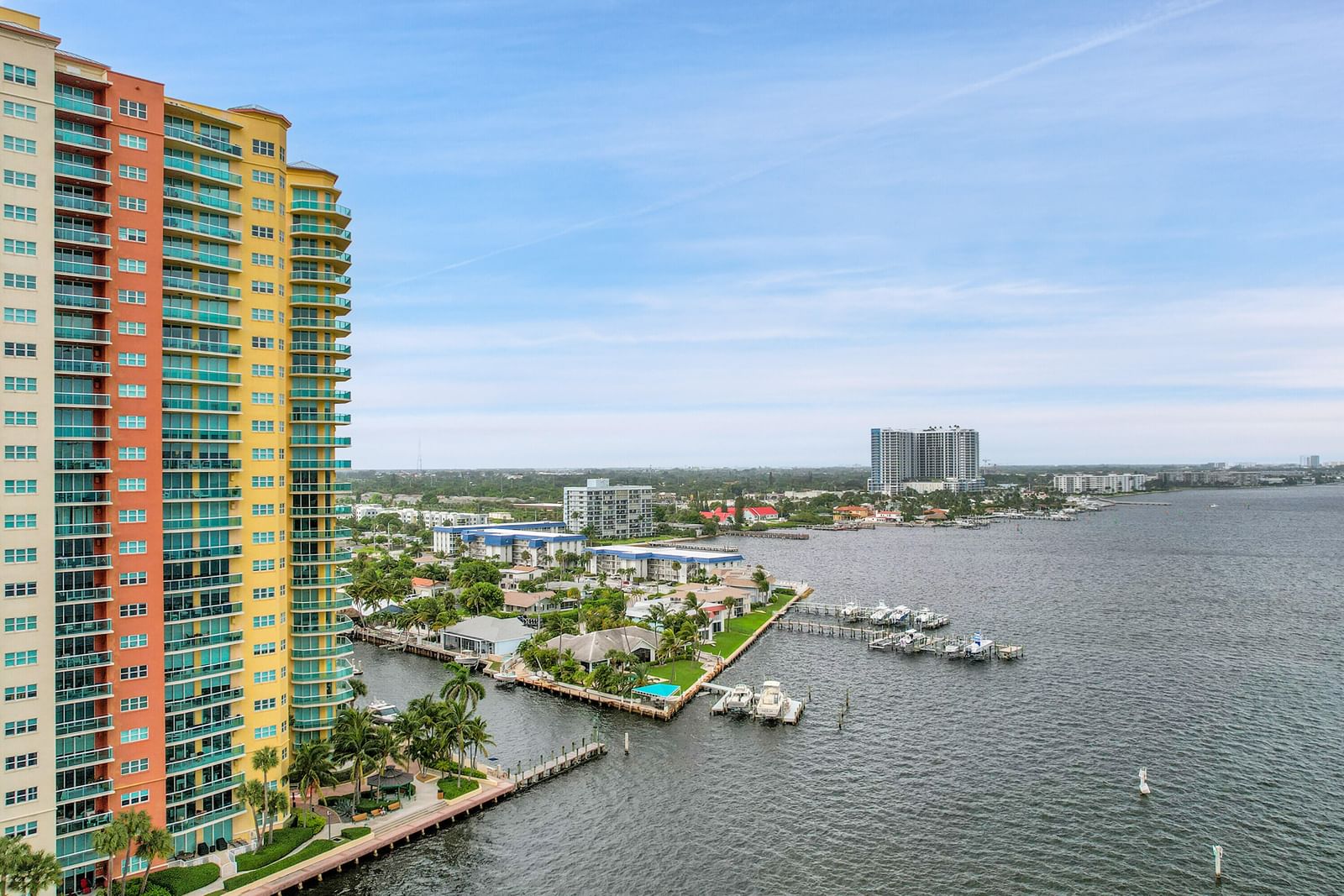 2640 Lake Shore Drive #2011, Riviera Beach, FL 33404 photo 3