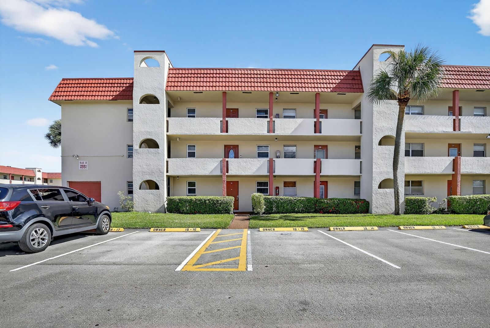 2951 Sunrise Lakes Drive E #107, Sunrise, FL 33322 photo 3