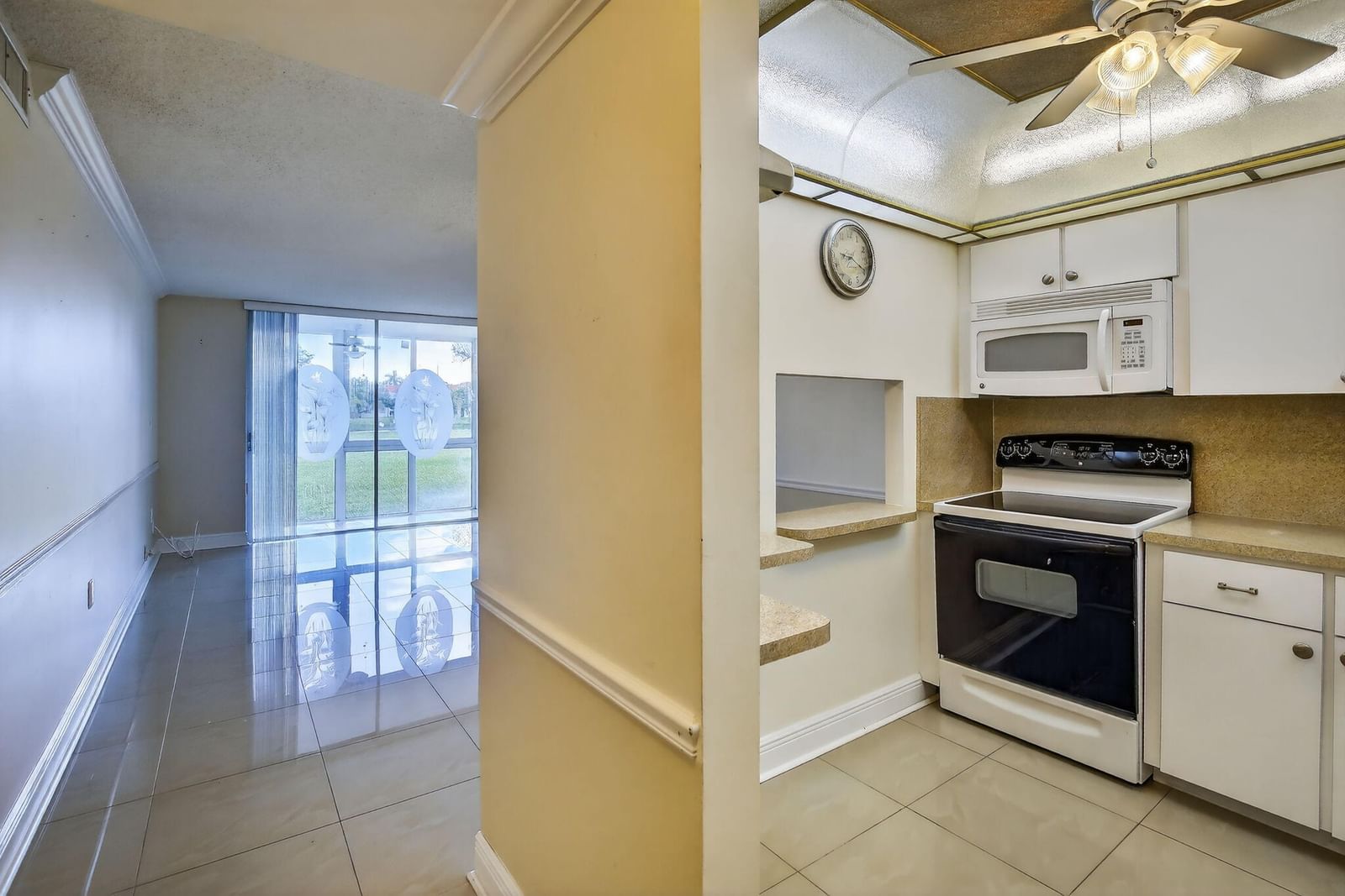 2951 Sunrise Lakes Drive E #107, Sunrise, FL 33322 photo 4