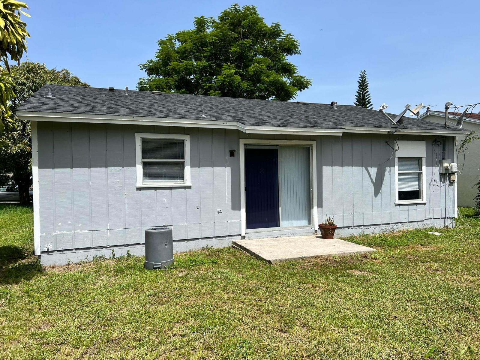 332 Fleming Avenue, Greenacres, FL 33463