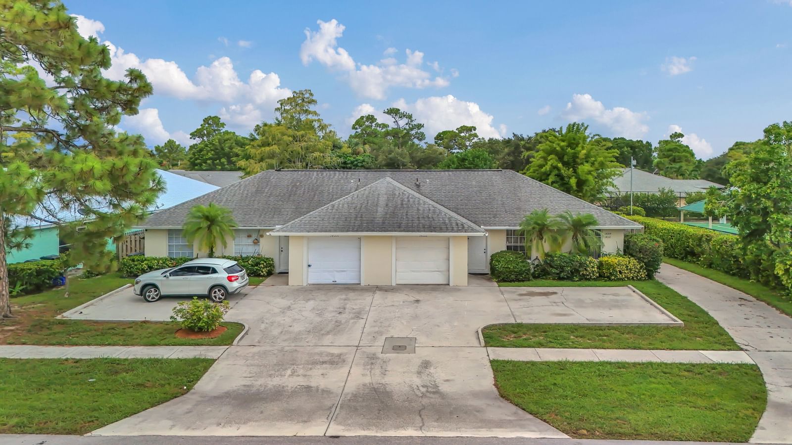 14010 Veronica Court, Wellington, FL 33414 photo 2