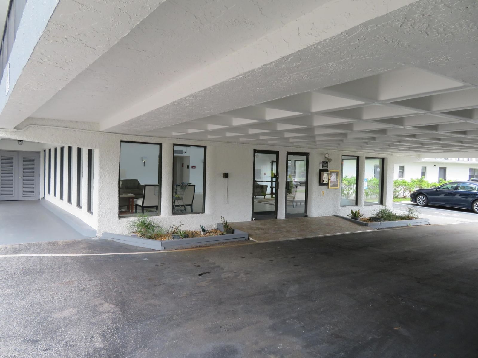 9233 SW 8th Street #117, Boca Raton, FL 33428 photo 4