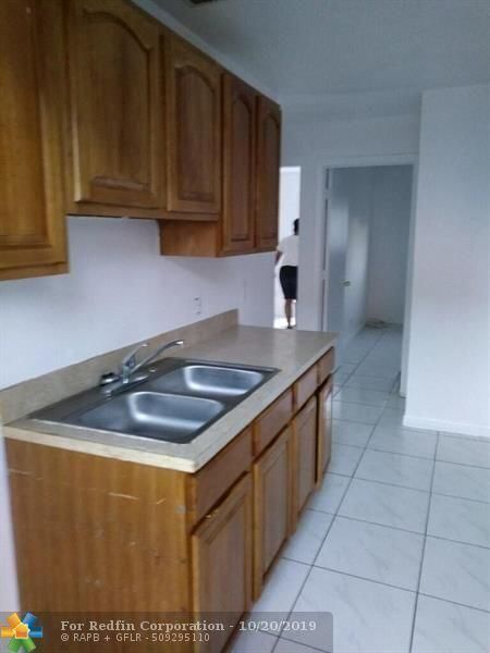 2721 Avenue Avenue S #A1, Riviera Beach, FL 33404 photo 5