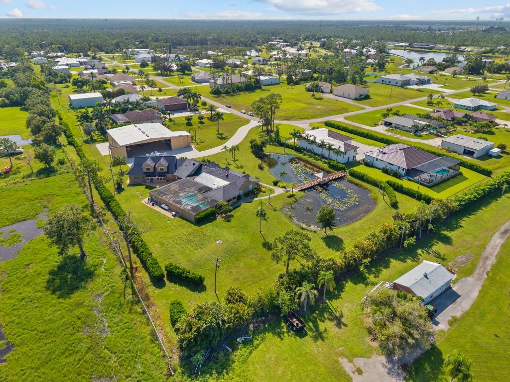 3561 Downwind Lane, North Fort Myers, FL 33917 photo 2