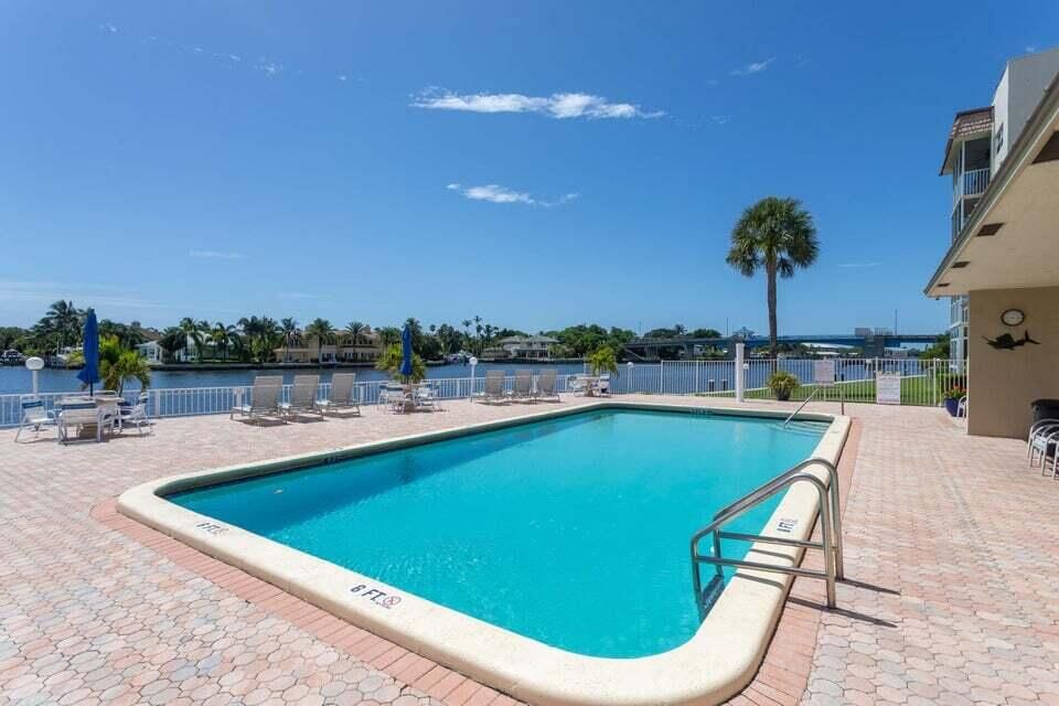 650 Snug Harbor Drive #G310, Boynton Beach, FL 33435 photo 4